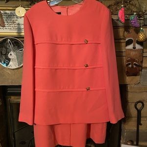 Salmon skirt suit